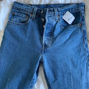 Levi 501 S jeans. I took the free people tag off